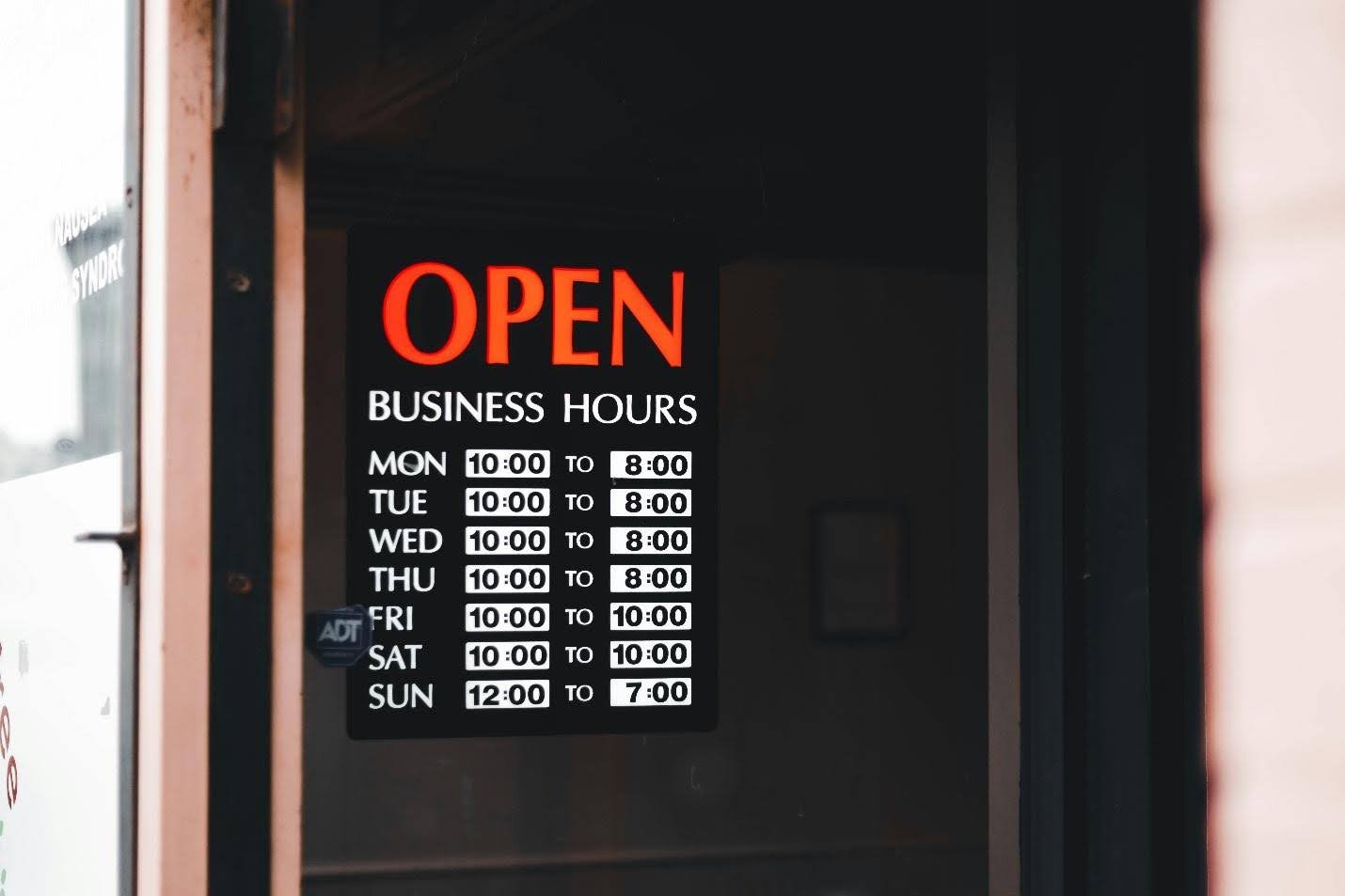What is the Difference Between Small Business and Entrepreneurship?